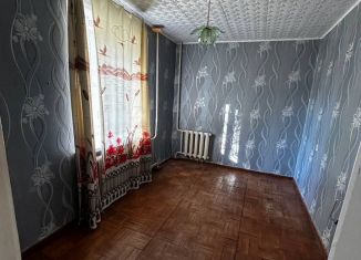 Продам 3-комнатную квартиру, 52 м2, Ижевск, улица А.Н. Сабурова, 71