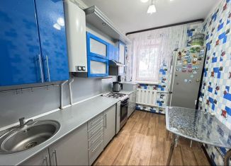 Продам 2-ком. квартиру, 53 м2, Республика Башкортостан, улица Кирова, 18/1