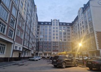 4-ком. квартира на продажу, 134 м2, Нальчик, улица Тлостанова, 28Б