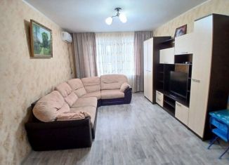 Аренда 3-ком. квартиры, 63 м2, Балаково, Трнавская улица, 75