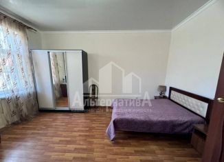 Продам 1-комнатную квартиру, 35 м2, Кисловодск, улица Гагарина, 5