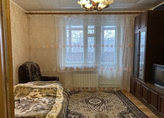 2-комнатная квартира на продажу, 50 м2, Бор, улица Карла Маркса, 4