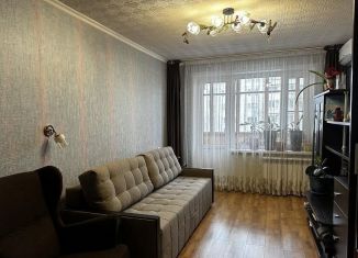 Продам 2-ком. квартиру, 55 м2, Самара, улица Фадеева, 53