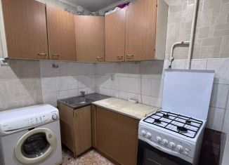 Сдается в аренду 2-ком. квартира, 46 м2, Копейск, улица Гольца, 12