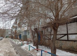 Сдаю в аренду комнату, 15 м2, Омск, улица Путилова, 6