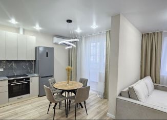 Сдаю в аренду двухкомнатную квартиру, 50 м2, Новороссийск, улица Куникова, 47Г