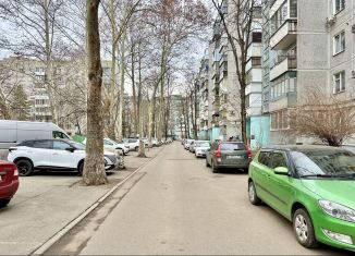 Продам 2-комнатную квартиру, 53 м2, Краснодар, улица Тюляева, 19/2