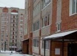 Продажа 4-ком. квартиры, 73 м2, Вятские Поляны, улица Урицкого, 18