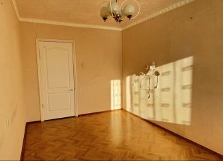 Двухкомнатная квартира на продажу, 57.2 м2, Истра, Советская улица, 32А