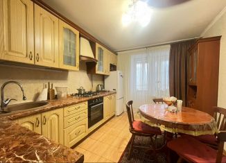 Продам 2-комнатную квартиру, 51 м2, Стерлитамак, улица Артёма, 89