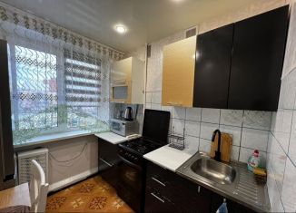 Сдаю 2-комнатную квартиру, 44 м2, посёлок ЛМС, микрорайон Центральный, 17