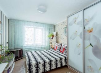 Продается 4-комнатная квартира, 95.7 м2, Бийск, улица Михаила Кутузова, 21