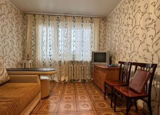 Продам 1-ком. квартиру, 23 м2, Азов, улица Пушкина, 108