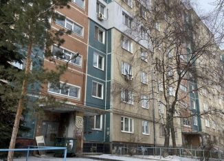 Продажа 1-ком. квартиры, 38 м2, Саратов, Рябиновская улица, Кировский район