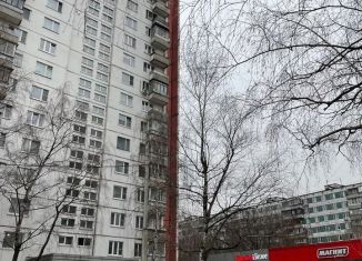 Сдам трехкомнатную квартиру, 73 м2, Москва, Липецкая улица, 52