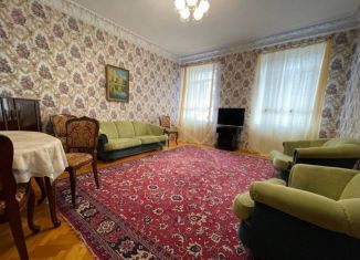 2-комнатная квартира на продажу, 65 м2, Пятигорск, проспект Кирова, 47А