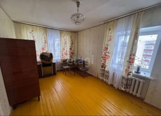 Продается однокомнатная квартира, 30 м2, Кумертау, улица Пушкина, 3