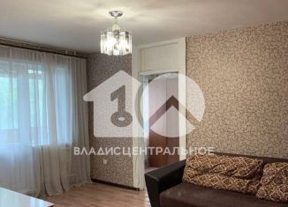 Сдается 2-ком. квартира, 44 м2, Новосибирск, улица Ватутина, 51, метро Речной вокзал