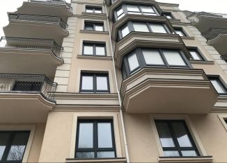 Продам 2-комнатную квартиру, 63.1 м2, Пионерский, Портовая улица, 5