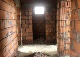 Продаю однокомнатную квартиру, 38 м2, посёлок городского типа Семендер, Виноградная улица, 11