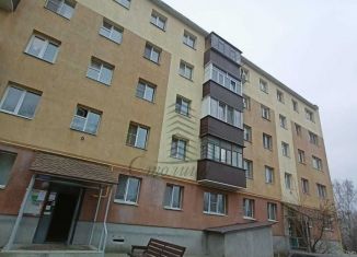 2-ком. квартира на продажу, 42 м2, Старый Оскол, микрорайон Приборостроитель, 3