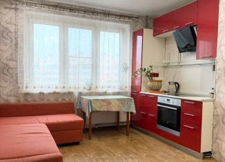 Продам 2-ком. квартиру, 46 м2, деревня Малые Вязёмы, Петровское шоссе, 7