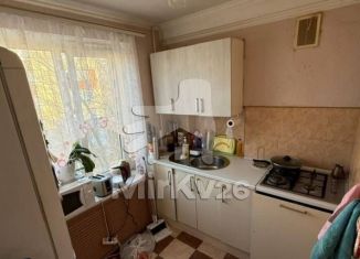 Продам 3-ком. квартиру, 60 м2, Ессентуки, улица Артёма Сергеева, 21