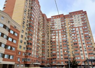 Продам 2-ком. квартиру, 63.7 м2, Королёв, улица Маяковского, 4