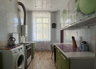 Продажа 3-ком. квартиры, 62 м2, Гусь-Хрустальный, проспект 50 лет Советской Власти, 6