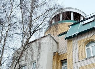 2-комнатная квартира на продажу, 105 м2, Киров, улица Горбачёва, 32