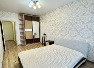 Сдается 2-ком. квартира, 70 м2, Нижний Новгород, улица Генкиной, 25А