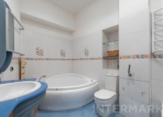 Сдаю 3-комнатную квартиру, 100 м2, Москва, улица Большая Ордынка, 9/4с1, улица Большая Ордынка