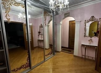 Сдача в аренду 3-комнатной квартиры, 75 м2, Москва, улица Марьинский Парк, 21к2, метро Братиславская