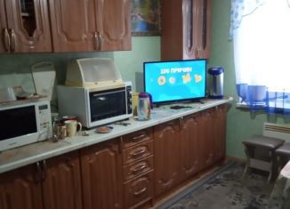 Продажа трехкомнатной квартиры, 72 м2, Луза, Рабочая улица, 39