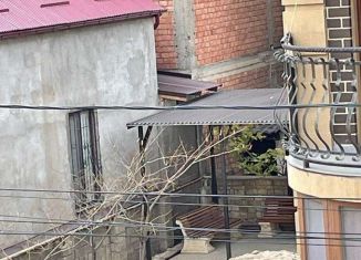 Сдаю квартиру студию, 48 м2, Махачкала, 2-я Аварская улица