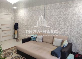 Продам 1-ком. квартиру, 43 м2, Брянск, улица Комарова, 55, ЖК Речной