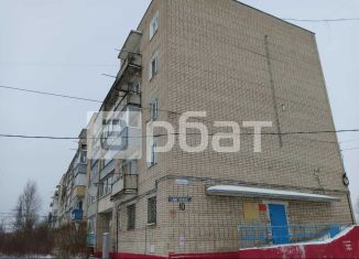 3-комнатная квартира на продажу, 58 м2, Мантурово, Нагорная улица, 10