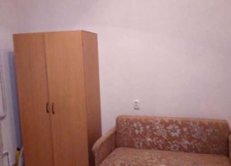 Сдам в аренду комнату, 13 м2, Калуга, улица Баррикад, 126