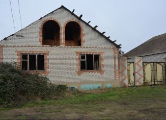 Продается дом, 236 м2, село Новоселицкое, улица Дзержинского, 26