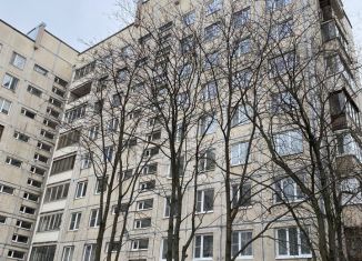 Продажа 3-комнатной квартиры, 56.7 м2, Санкт-Петербург, улица Академика Байкова, 5к1, метро Политехническая