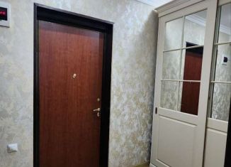 Сдаю в аренду двухкомнатную квартиру, 64 м2, Дагестан, улица Х. Тагиева, 35Е