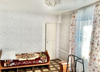 1-ком. квартира на продажу, 30 м2, Карпинск, Советская улица, 119