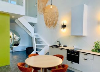 Продается 2-ком. квартира, 62 м2, посёлок Пригородный, ЖК Барселона, Звёздный проспект, 1/1