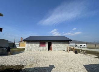 Продаю помещение свободного назначения, 100 м2, село Орлиное, Рябиновая улица, 11