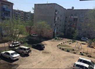 Продается двухкомнатная квартира, 56 м2, рабочий посёлок Хор, улица Кирова, 13