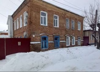 Продам однокомнатную квартиру, 18 м2, Кузнецк, улица Орджоникидзе, 154