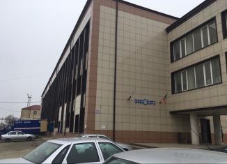 Сдается в аренду помещение свободного назначения, 2228 м2, Грозный, Химзаводская улица, 35, Шейх-Мансуровский район
