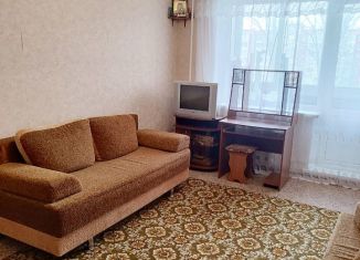 Продаю 2-комнатную квартиру, 48 м2, Волгодонск, улица Гагарина, 54