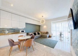 Продам двухкомнатную квартиру, 50 м2, посёлок городского типа Сириус, Цимлянская улица, 2к19