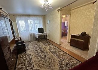 Продается трехкомнатная квартира, 60 м2, Шуя, улица Генерала Белова, 107